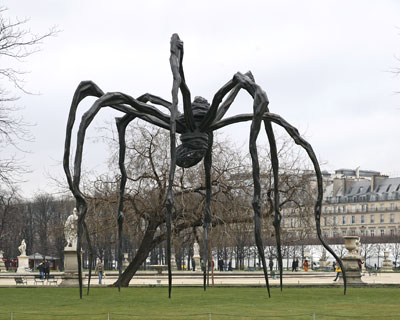 Maman. 1999. Bronze, stainless steel, and marble. Tuileries Garden, Paris. 2008